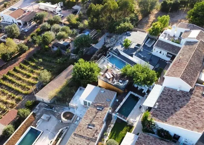 Charming With Terrace In Sao Bras De Alportel, 32 M² アパート *